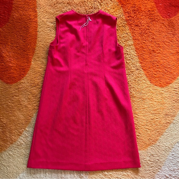 Vintage 60s 70s Cherry Red Sleeveless A-Line Dress – Textured Knit Mod Shift - Picture 3 of 9